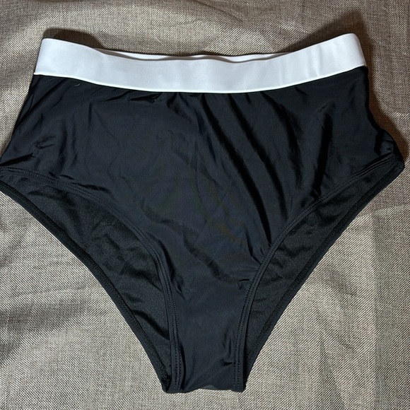 2/$30 Women High Waisted Bikini Bottoms Full Coverage Tummy Control Size M. NWOT - Picture 3 of 8